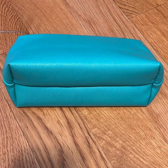 Omorovicza pouch - Picture 2 of 3